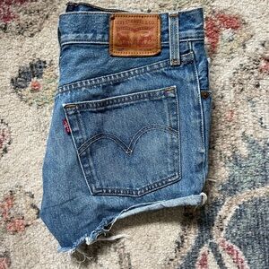 Levi’s 501 denim shorts